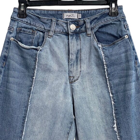 Rue21 JRs SZ 3 Festival Flare Jeans Hi-Rise Distressed Frayed Hems Two-Tone Boho - Picture 3 of 10